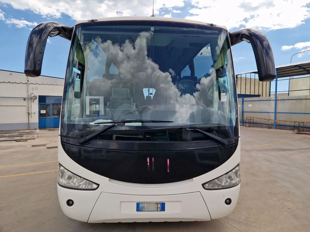 Irizar Scania - Туристический автобус: фото 2 Irizar Scania - Туристический автобус: фото 2
