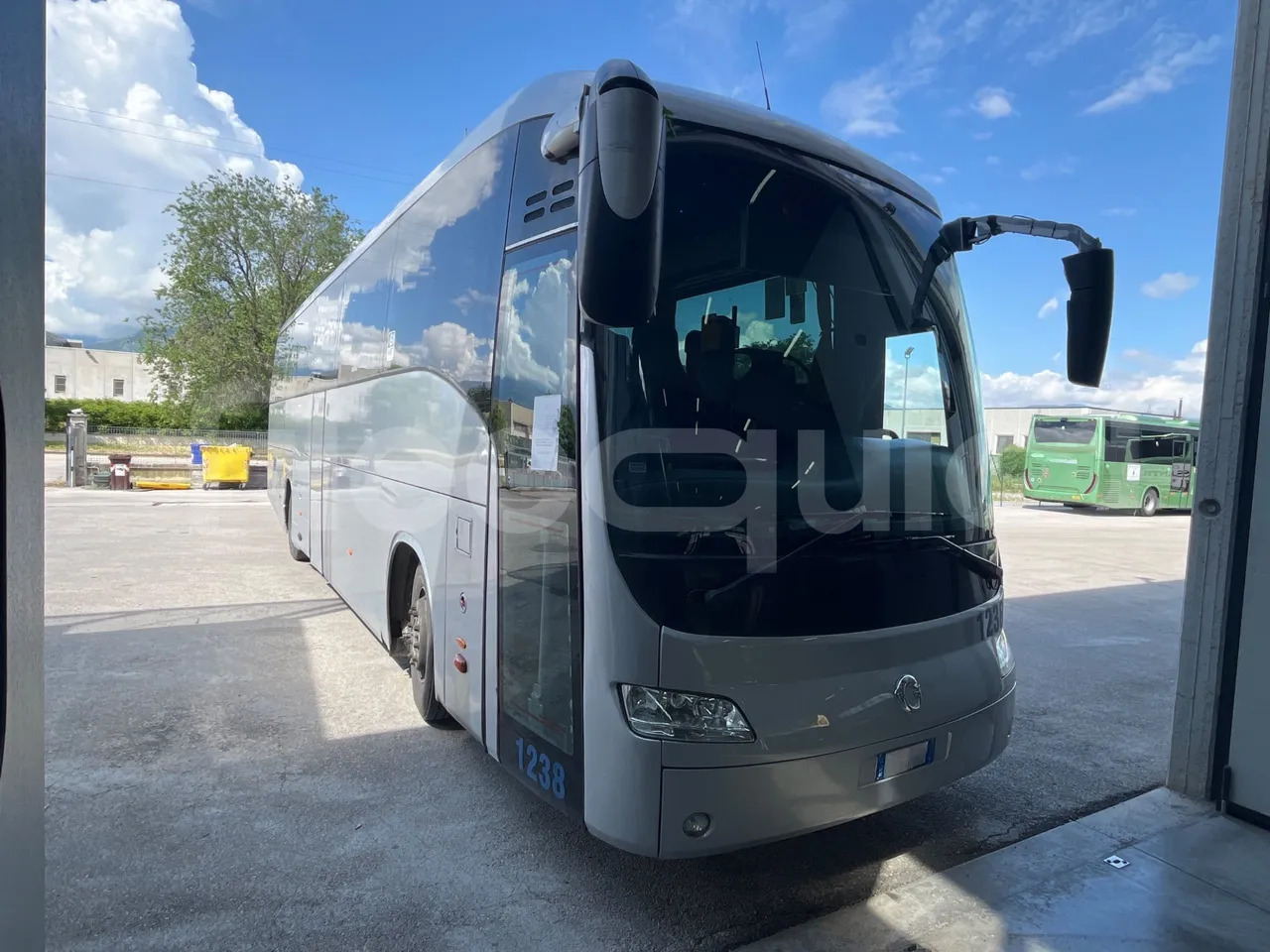 Iveco Irisbus Italia - Туристический автобус: фото 1 Iveco Irisbus Italia - Туристический автобус: фото 1