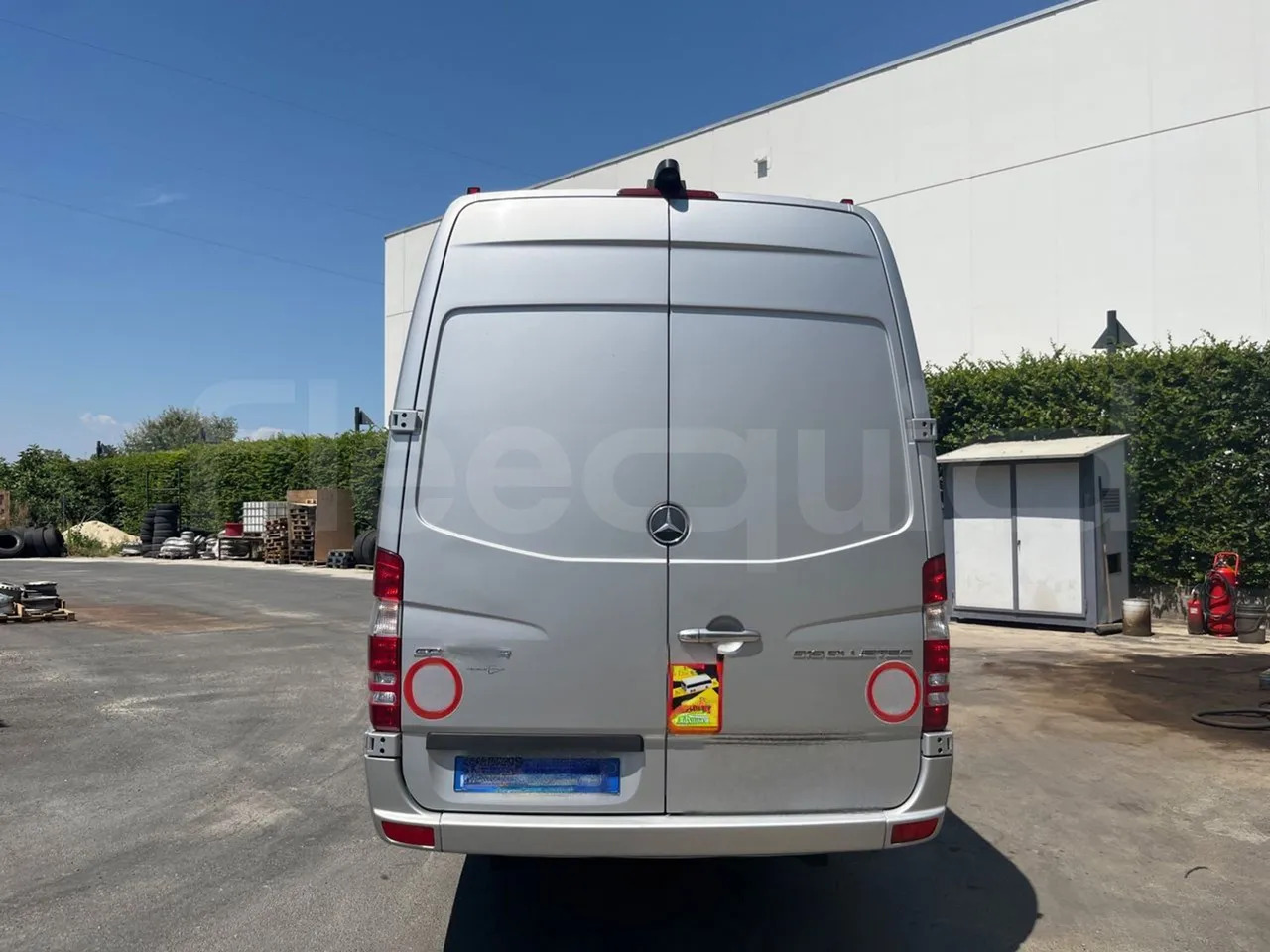 Mercedes-Benz Sprinter - Микроавтобус, Пассажирский фургон: фото 5 Mercedes-Benz Sprinter - Микроавтобус, Пассажирский фургон: фото 5