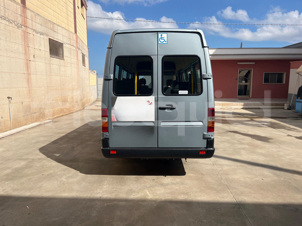 Mercedes-Benz Sprinter - Туристический автобус: фото 5 Mercedes-Benz Sprinter - Туристический автобус: фото 5