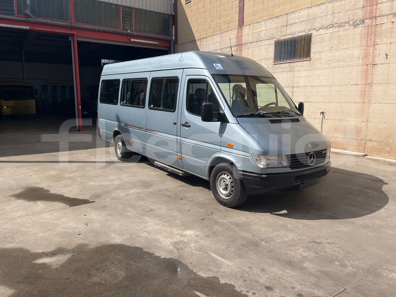 Mercedes-Benz Sprinter - Туристический автобус: фото 1 Mercedes-Benz Sprinter - Туристический автобус: фото 1