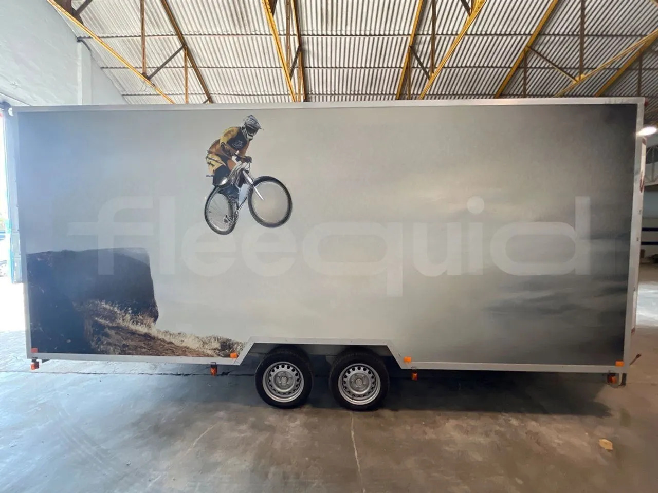 Tudela 0500 - Прицеп-фургон: фото 5 Tudela 0500 - Прицеп-фургон: фото 5