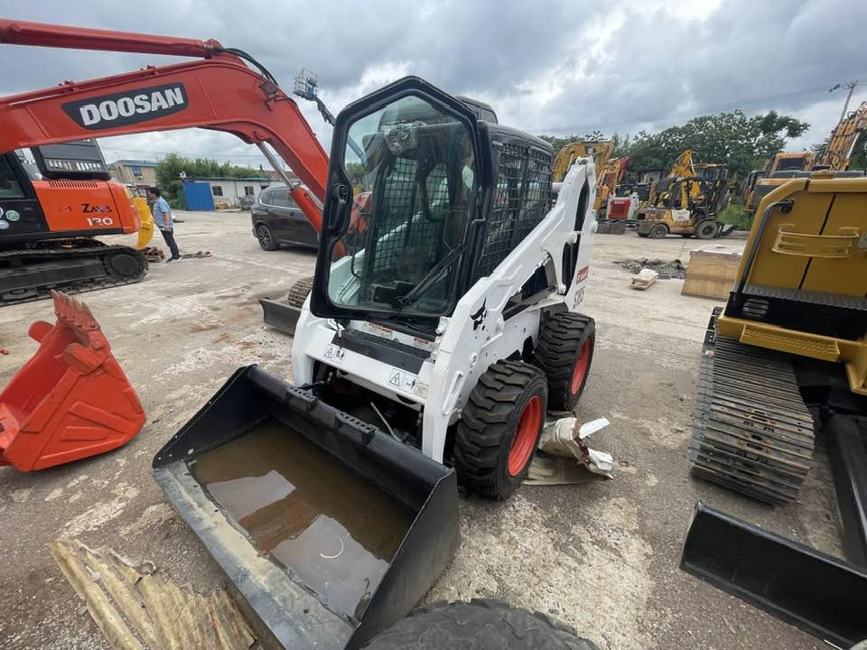 Bobcat S185 S185 - Мини-погрузчик с бортовым поворотом: фото 3 Bobcat S185 S185 - Мини-погрузчик с бортовым поворотом: фото 3