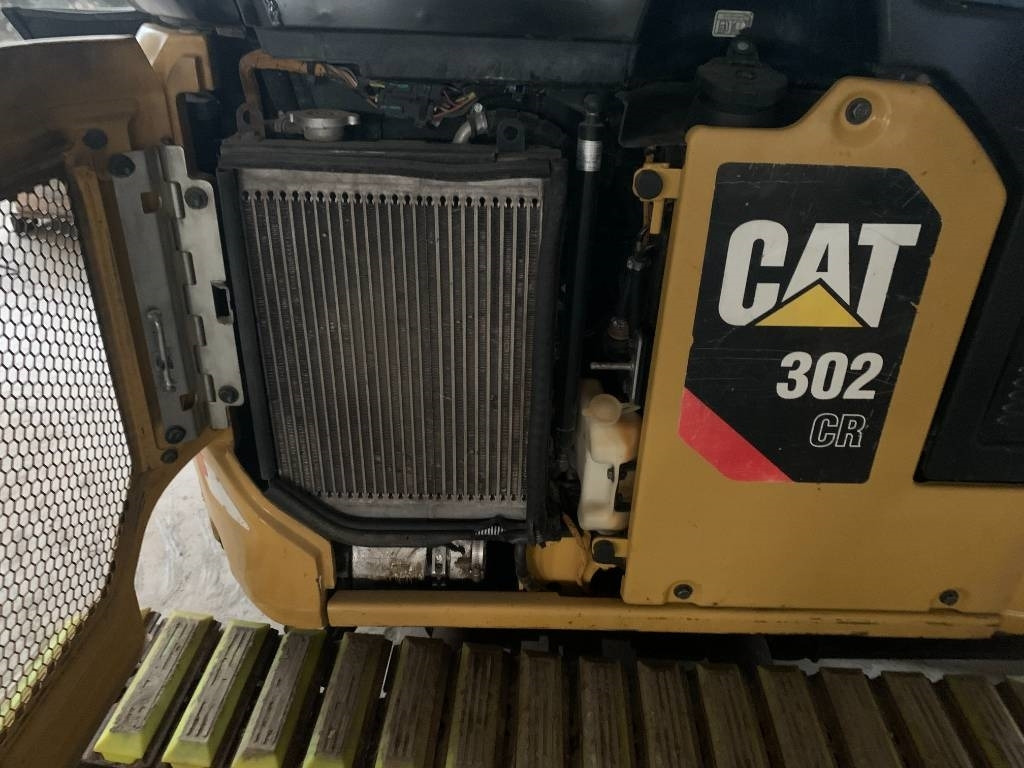 CAT 302 - Гусеничный экскаватор: фото 4 CAT 302 - Гусеничный экскаватор: фото 4