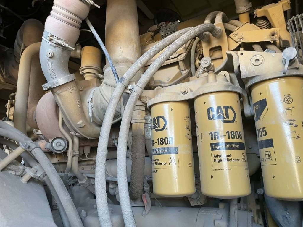 Карьерный самосвал CAT 777e: фото 6