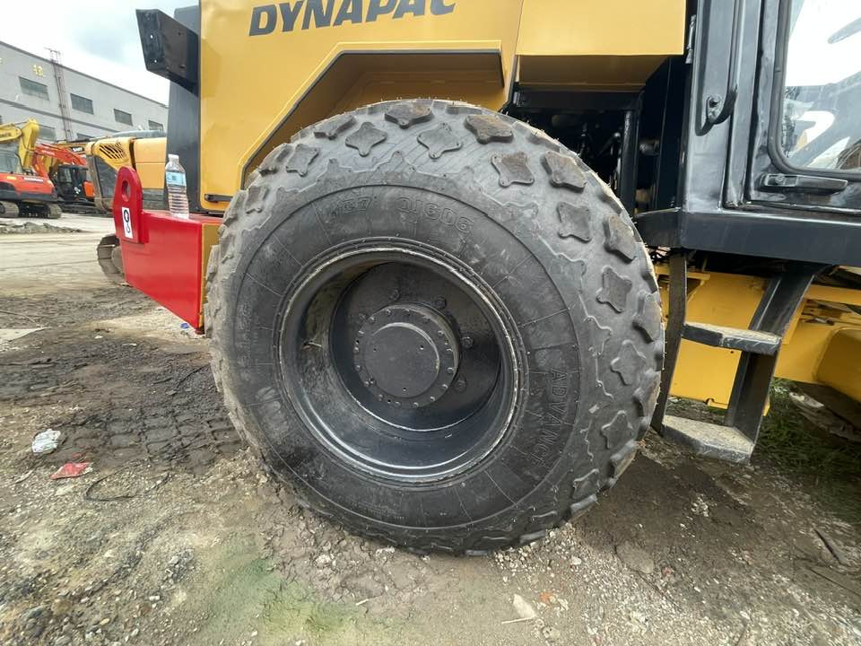 Dynapac Dynapac CA251D HASH - Дорожный каток: фото 4 Dynapac Dynapac CA251D HASH - Дорожный каток: фото 4