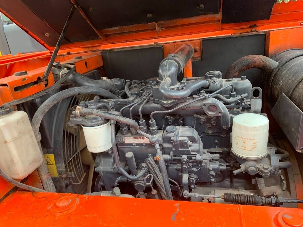 Гусеничный экскаватор Hitachi Zaxis 70: фото 19