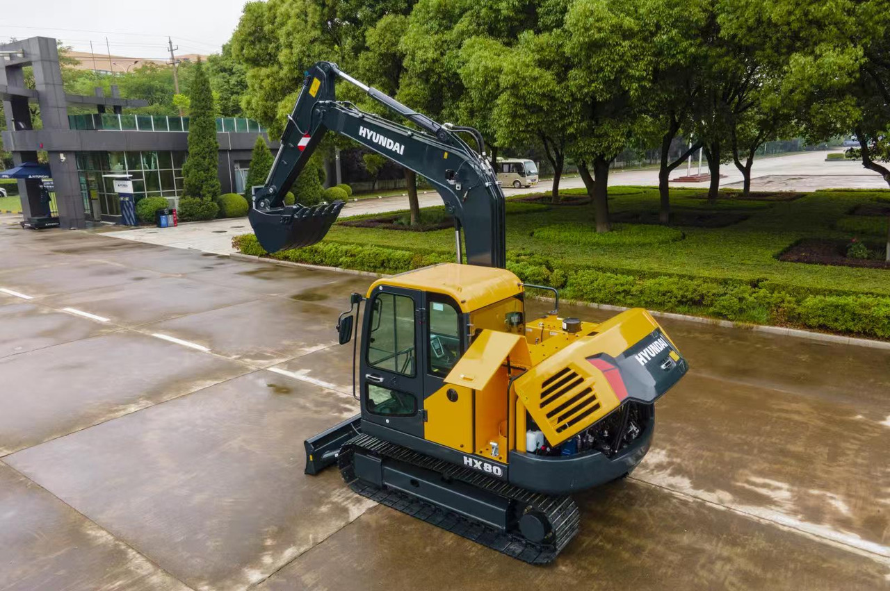 Hyundai HX80 - Мини-экскаватор: фото 4 Hyundai HX80 - Мини-экскаватор: фото 4