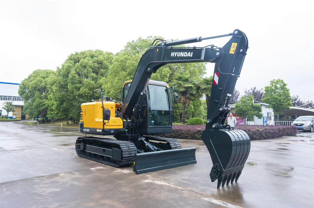 Hyundai HX80 - Мини-экскаватор: фото 3 Hyundai HX80 - Мини-экскаватор: фото 3