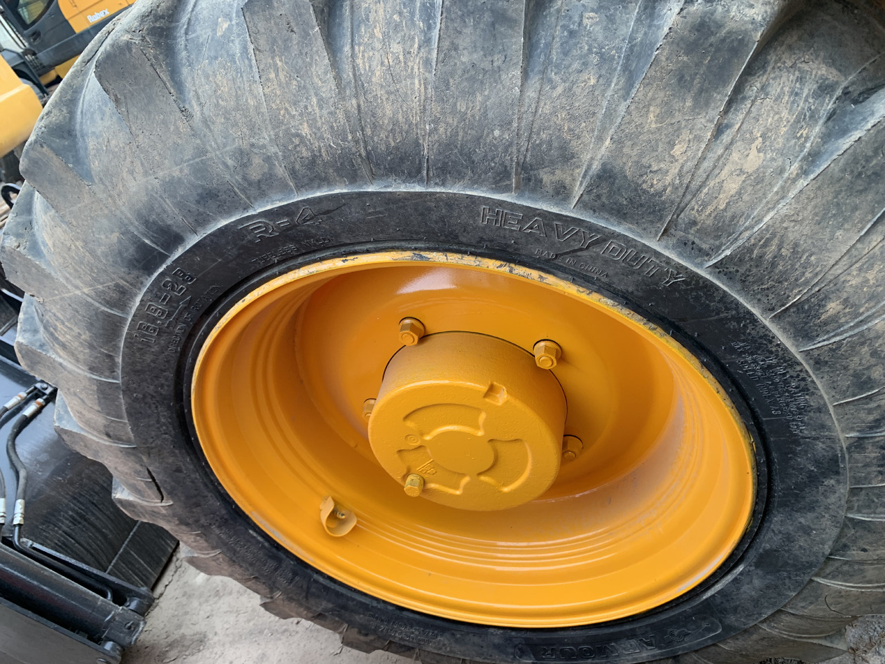 JCB 4CX - Колёсный погрузчик: фото 4 JCB 4CX - Колёсный погрузчик: фото 4