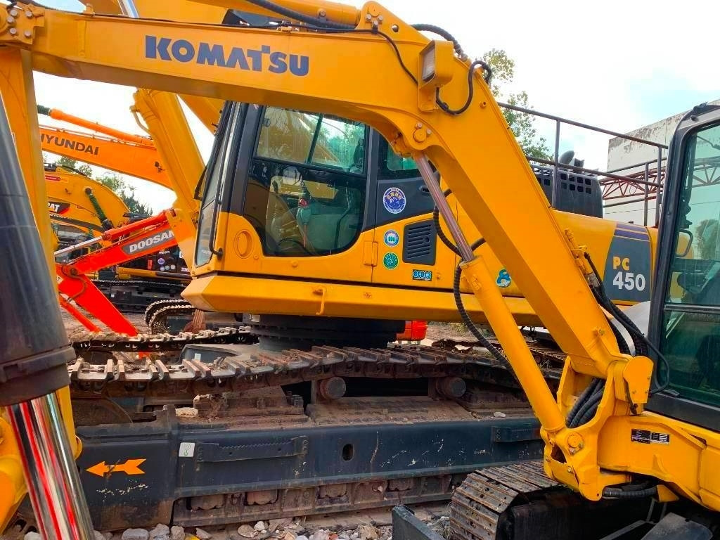 Komatsu PC 450 - Гусеничный экскаватор: фото 2 Komatsu PC 450 - Гусеничный экскаватор: фото 2