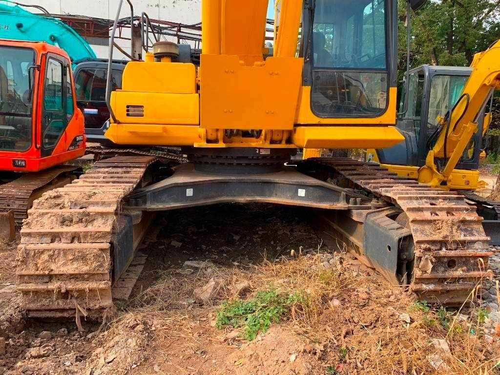 Komatsu PC 450 - Гусеничный экскаватор: фото 4 Komatsu PC 450 - Гусеничный экскаватор: фото 4