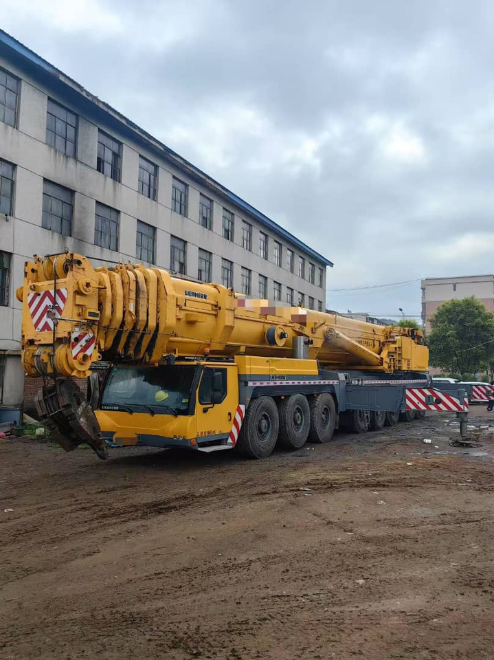 LIEBHERR LTM 1500-8.1 - Вседорожный кран: фото 3 LIEBHERR LTM 1500-8.1 - Вседорожный кран: фото 3