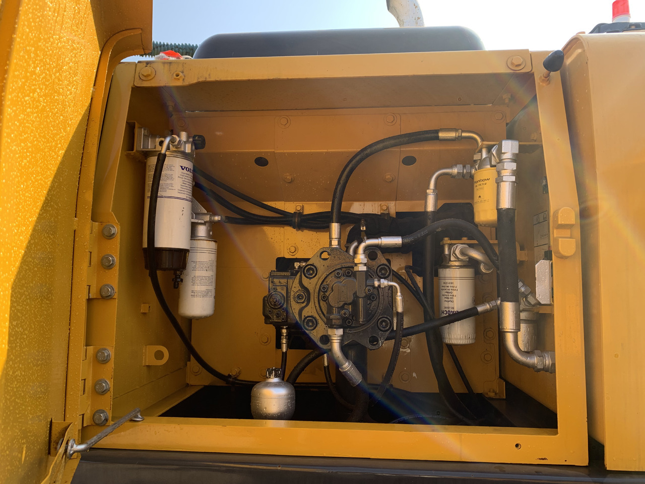 Volvo EC210D - Экскаватор: фото 5 Volvo EC210D - Экскаватор: фото 5