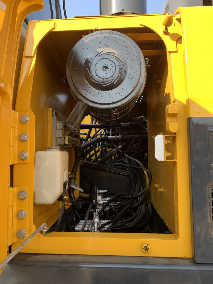 Volvo EC210D - Экскаватор: фото 2 Volvo EC210D - Экскаватор: фото 2