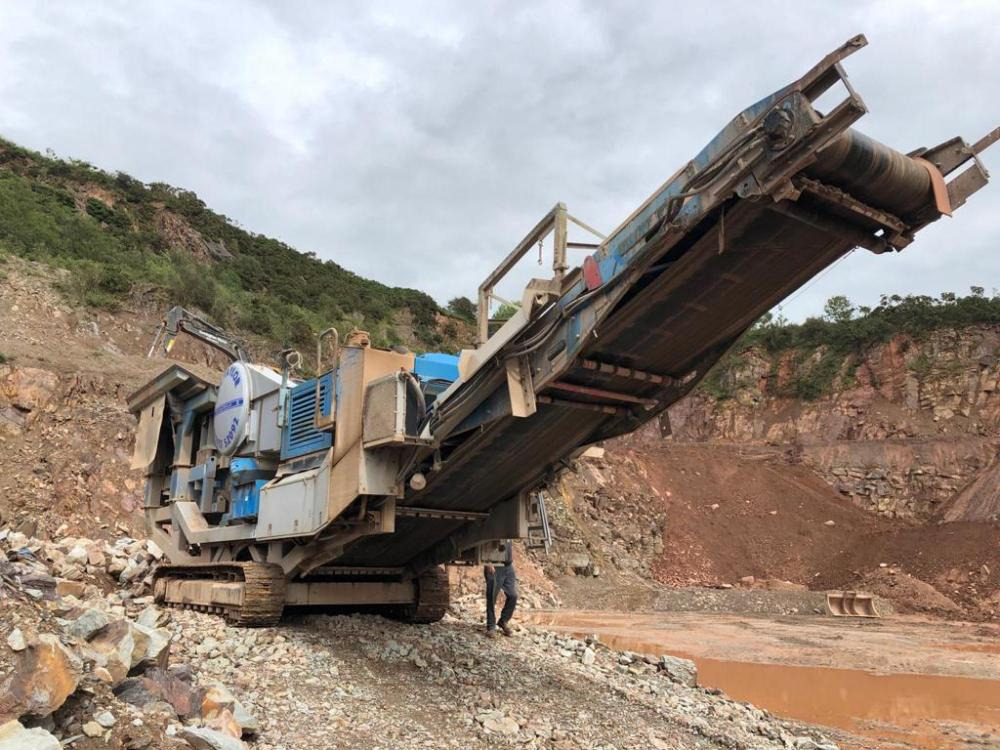 Sandvik CrawlMaster 1208 - Щековая дробилка: фото 2 Sandvik CrawlMaster 1208 - Щековая дробилка: фото 2
