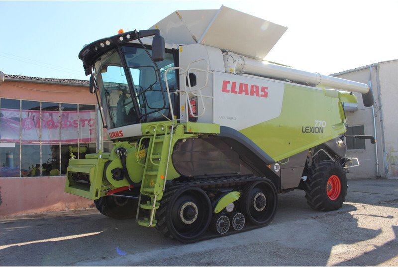 Claas Lexion 770 TT - Зерноуборочный комбайн: фото 2 Claas Lexion 770 TT - Зерноуборочный комбайн: фото 2