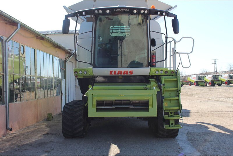 Claas Lexion 770 TT - Зерноуборочный комбайн: фото 1 Claas Lexion 770 TT - Зерноуборочный комбайн: фото 1