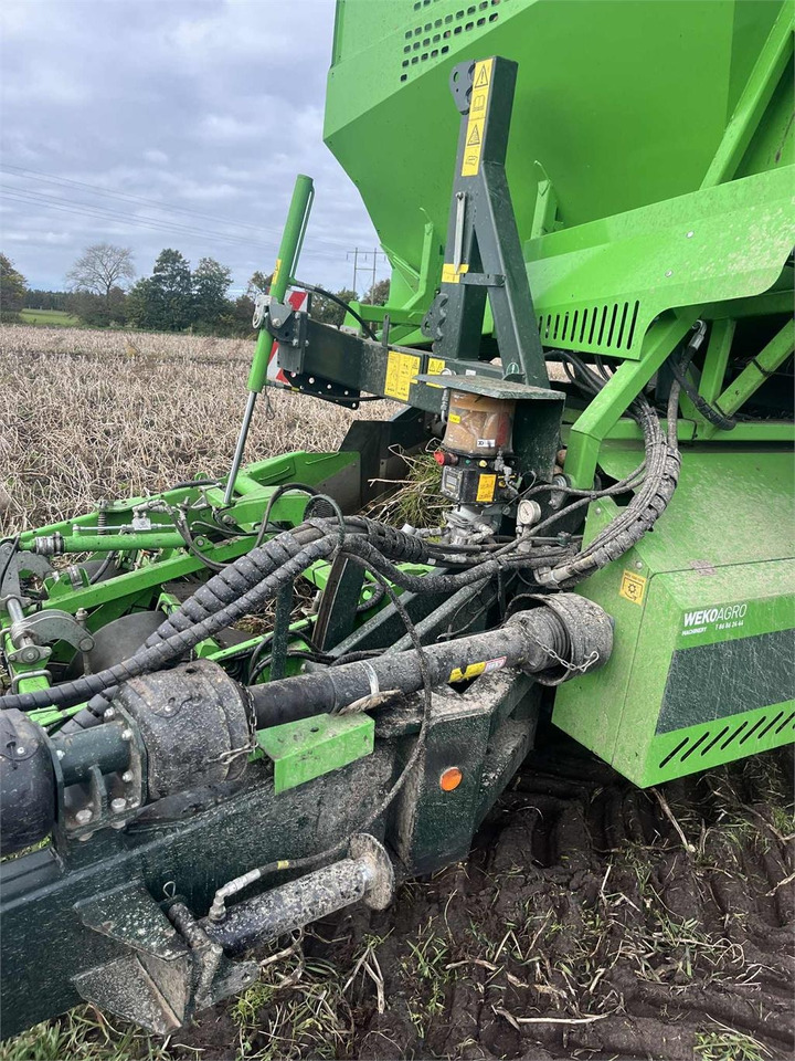 AVR 9200 CR - Картофелеуборочный комбайн: фото 1 AVR 9200 CR - Картофелеуборочный комбайн: фото 1