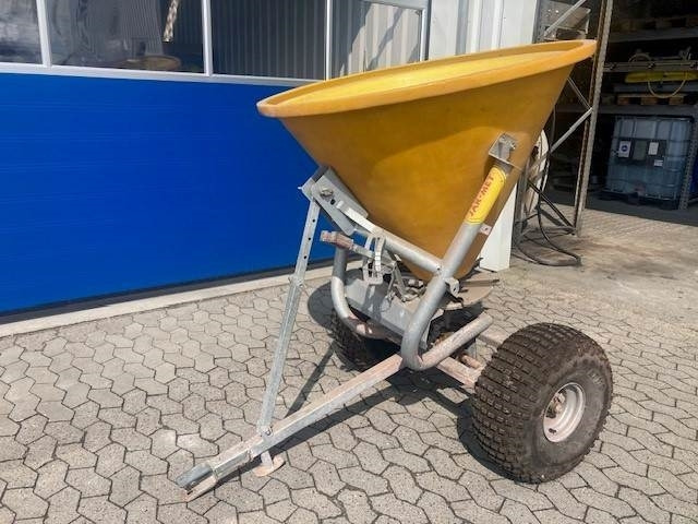 Jar-Met 200 - Разбрасыватель удобрений: фото 2 Jar-Met 200 - Разбрасыватель удобрений: фото 2