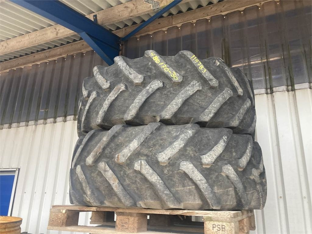 Pirelli 480/70X30 - Шина: фото 1 Pirelli 480/70X30 - Шина: фото 1