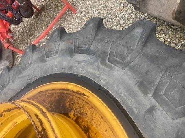 Pirelli 480/70X30 - Шина: фото 2 Pirelli 480/70X30 - Шина: фото 2