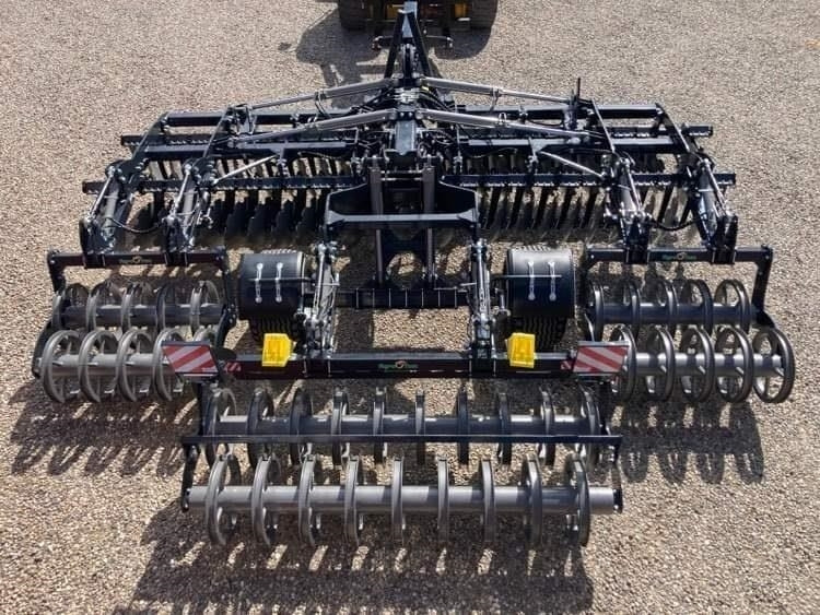 Agro - TOM 6 Meter discharve  - Дисковая борона: фото 1 Agro - TOM 6 Meter discharve  - Дисковая борона: фото 1