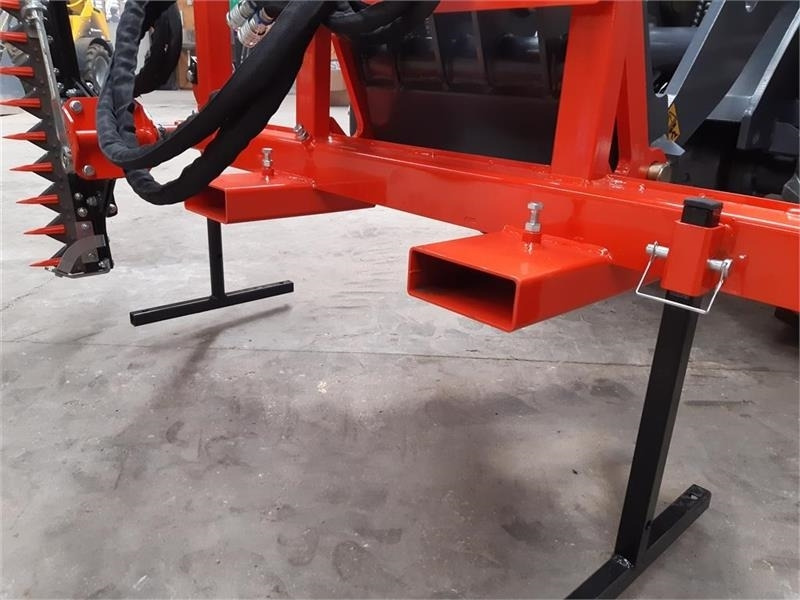 Eurotrac boxer agri - Боковая косилка-измельчитель: фото 3 Eurotrac boxer agri - Боковая косилка-измельчитель: фото 3