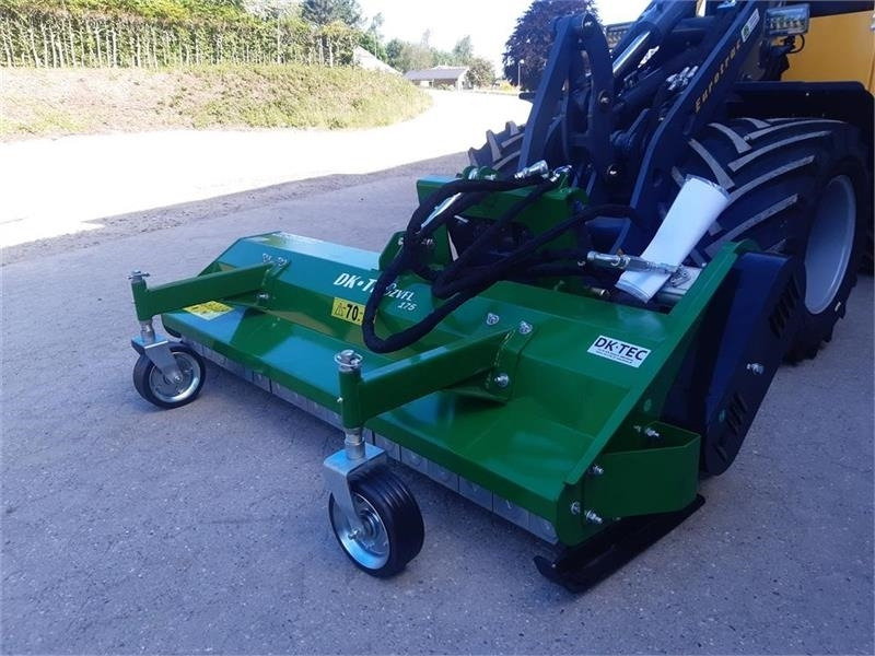 Eurotrac slagleklipper hydraulisk - Косилка-измельчитель: фото 4 Eurotrac slagleklipper hydraulisk - Косилка-измельчитель: фото 4