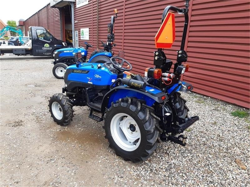 Solis 26 servostyring og brede traktor dæk - Коммунальный трактор: фото 2 Solis 26 servostyring og brede traktor dæk - Коммунальный трактор: фото 2