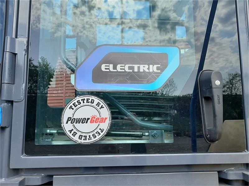 XCMG XC968-EV ELEKTRISK - Колёсный погрузчик: фото 4 XCMG XC968-EV ELEKTRISK - Колёсный погрузчик: фото 4