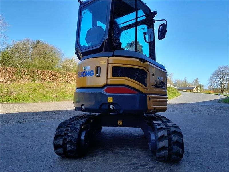 Мини-экскаватор XCMG xe27e med rototilt: фото 7