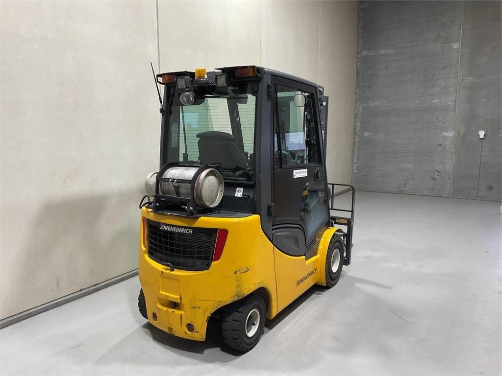 Jungheinrich TFG 320S - Газовый погрузчик: фото 2 Jungheinrich TFG 320S - Газовый погрузчик: фото 2