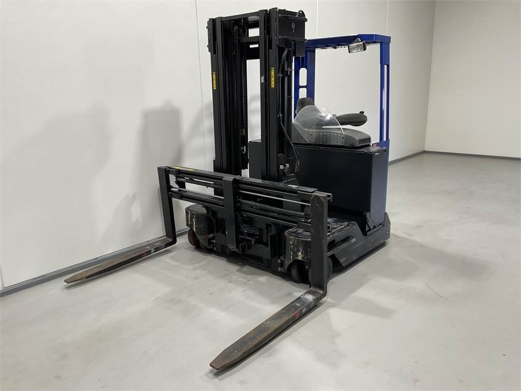 Rocla TEM25 TREV 4800 - Четырехсторонний погрузчик: фото 5 Rocla TEM25 TREV 4800 - Четырехсторонний погрузчик: фото 5