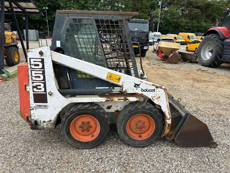 Bobcat 553 - Мини-погрузчик с бортовым поворотом: фото 3 Bobcat 553 - Мини-погрузчик с бортовым поворотом: фото 3