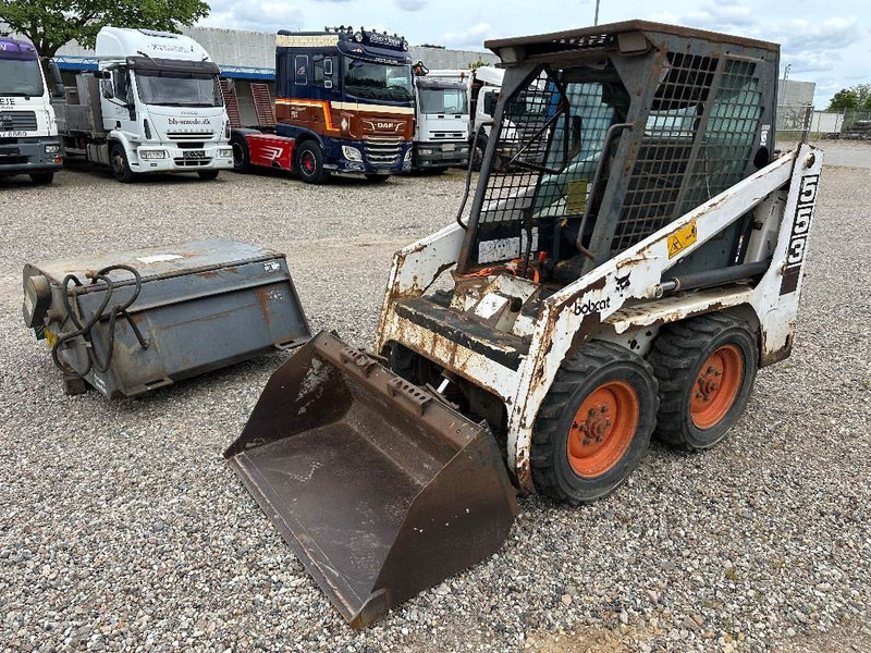 Bobcat 553 - Мини-погрузчик с бортовым поворотом: фото 1 Bobcat 553 - Мини-погрузчик с бортовым поворотом: фото 1