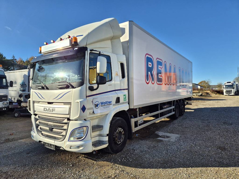 DAF CF 330 // 2 compartments /Cool/freeze - Рефрижератор: фото 1 DAF CF 330 // 2 compartments /Cool/freeze - Рефрижератор: фото 1