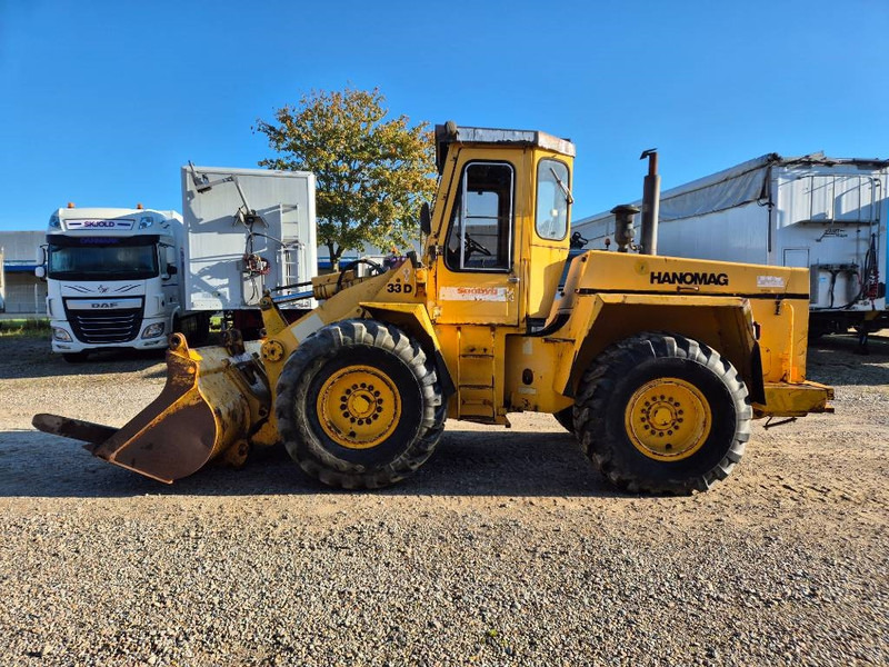 Hanomag 33 D //forks / Bucket// - Колёсный погрузчик: фото 2 Hanomag 33 D //forks / Bucket// - Колёсный погрузчик: фото 2