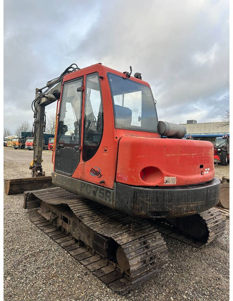 Komatsu PC 75 - Мини-экскаватор: фото 5 Komatsu PC 75 - Мини-экскаватор: фото 5