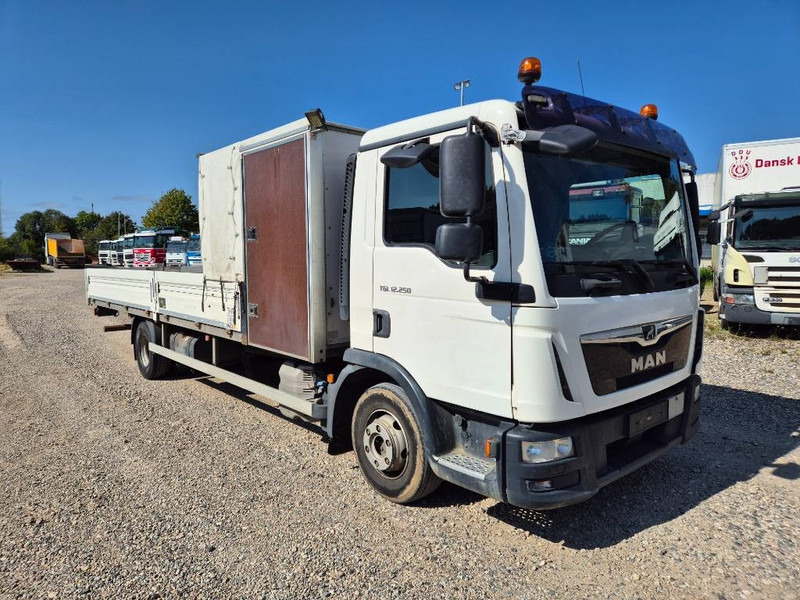 Грузовик бортовой/ Платформа MAN TGL 12.250 4x2: фото 7 Грузовик бортовой/ Платформа MAN TGL 12.250 4x2: фото 7
