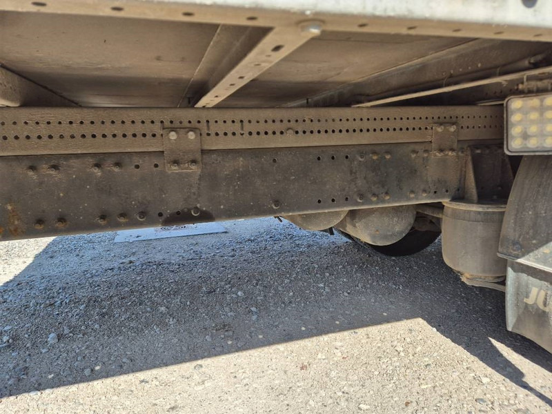 Грузовик бортовой/ Платформа MAN TGL 12.250 4x2: фото 9 Грузовик бортовой/ Платформа MAN TGL 12.250 4x2: фото 9