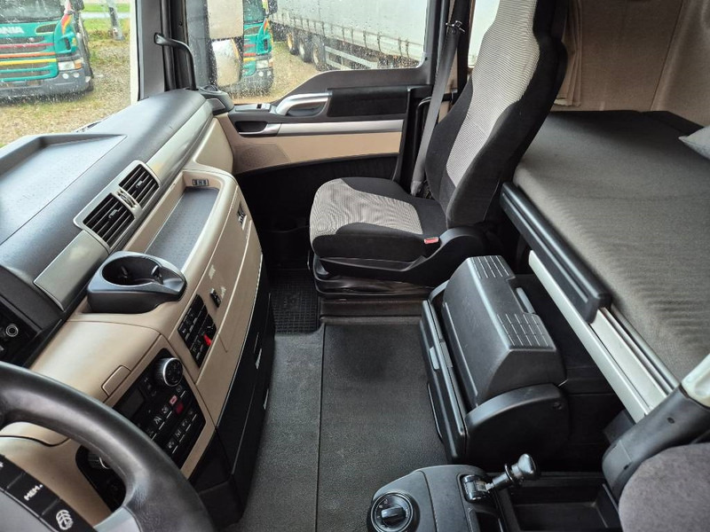 Автовоз MAN TGX 26.500 // Hydraulic Ramp/ Winch //: фото 18