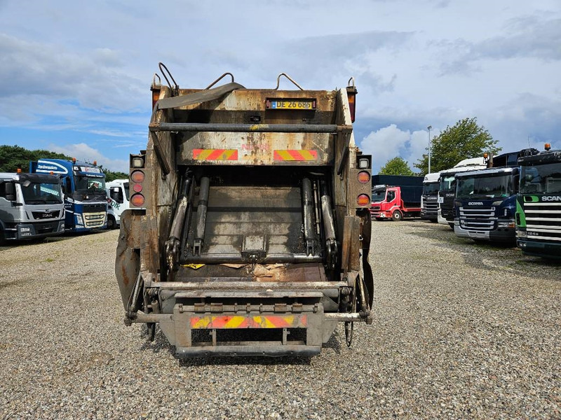 Scania P270 6x2/4 Müllwagen / garbagetruck - Мусоровоз: фото 4 Scania P270 6x2/4 Müllwagen / garbagetruck - Мусоровоз: фото 4