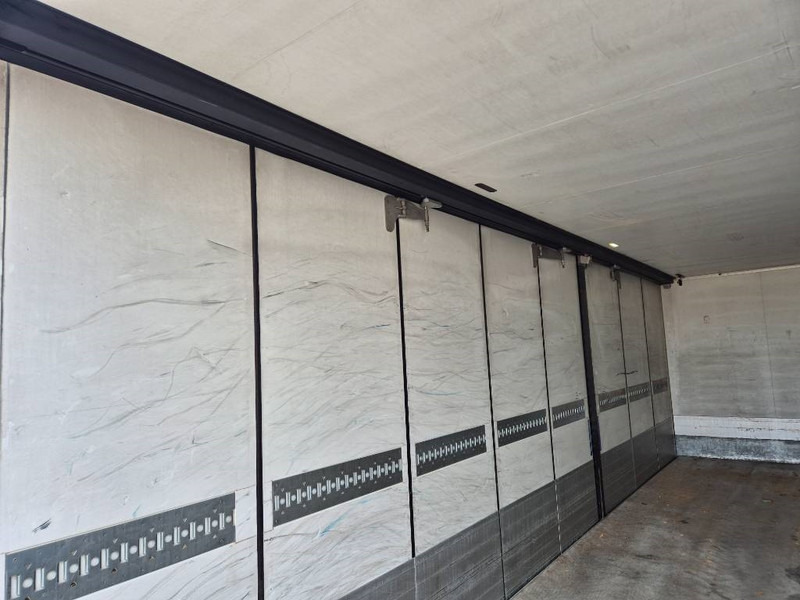 Грузовик с закрытым кузовом Scania R 500 8x2 //Rampe// Underboring: фото 16