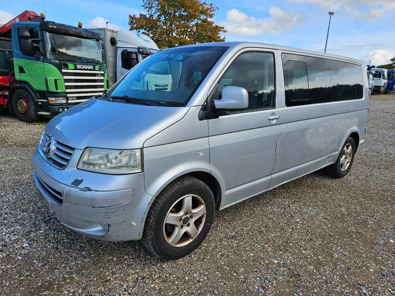 Volkswagen Caravelle 2,5 TDi 130 lang 10prs 5d - Микроавтобус, Пассажирский фургон: фото 1 Volkswagen Caravelle 2,5 TDi 130 lang 10prs 5d - Микроавтобус, Пассажирский фургон: фото 1