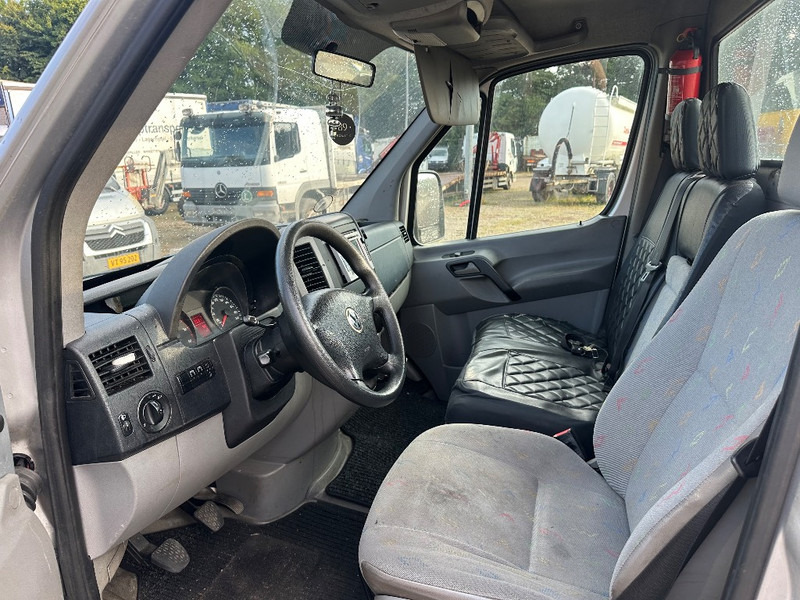 Volkswagen Crafter 2.5 TDI Car transporter - Цельнометаллический фургон: фото 2 Volkswagen Crafter 2.5 TDI Car transporter - Цельнометаллический фургон: фото 2