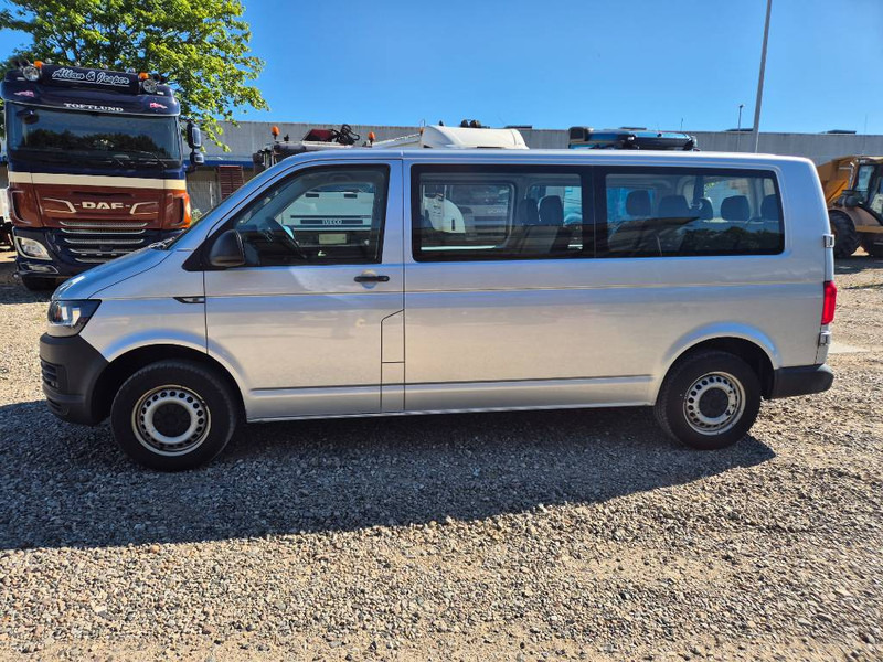 Volkswagen Transporter 2,0 TDi 102 Kombi lang 4d 9 prs - Легковой автомобиль: фото 2 Volkswagen Transporter 2,0 TDi 102 Kombi lang 4d 9 prs - Легковой автомобиль: фото 2