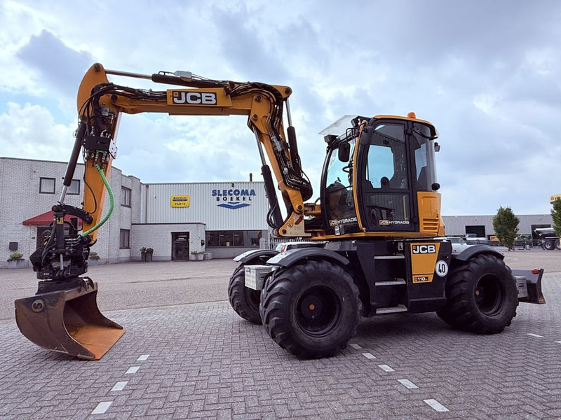 JCB Hydradig 110W - Колёсный экскаватор: фото 1 JCB Hydradig 110W - Колёсный экскаватор: фото 1