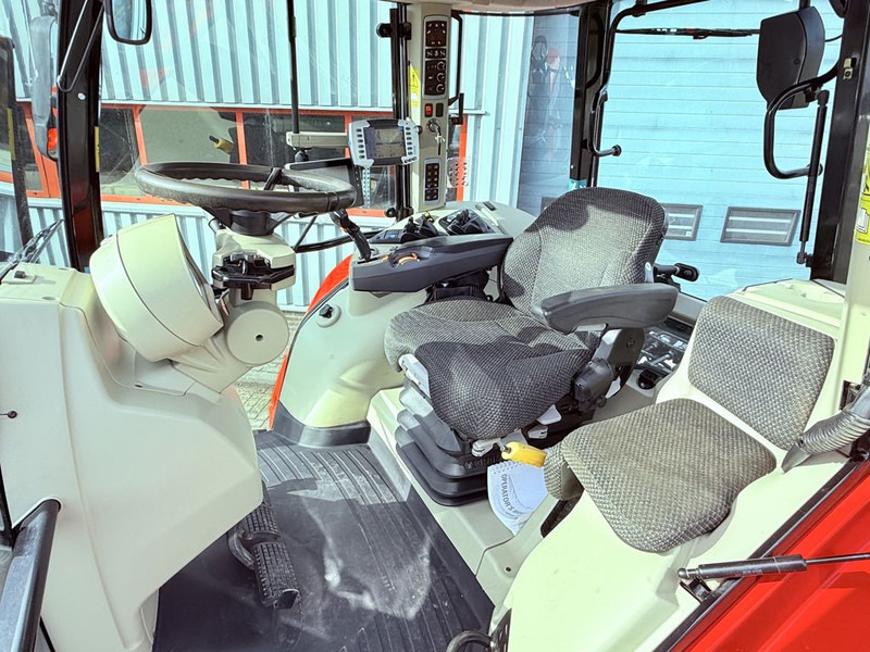 Трактор Massey Ferguson 7726S Dyna VT: фото 6 Трактор Massey Ferguson 7726S Dyna VT: фото 6