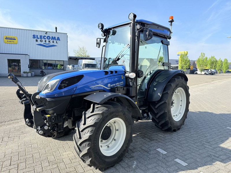 New Holland T4.100 LP - Трактор: фото 1 New Holland T4.100 LP - Трактор: фото 1